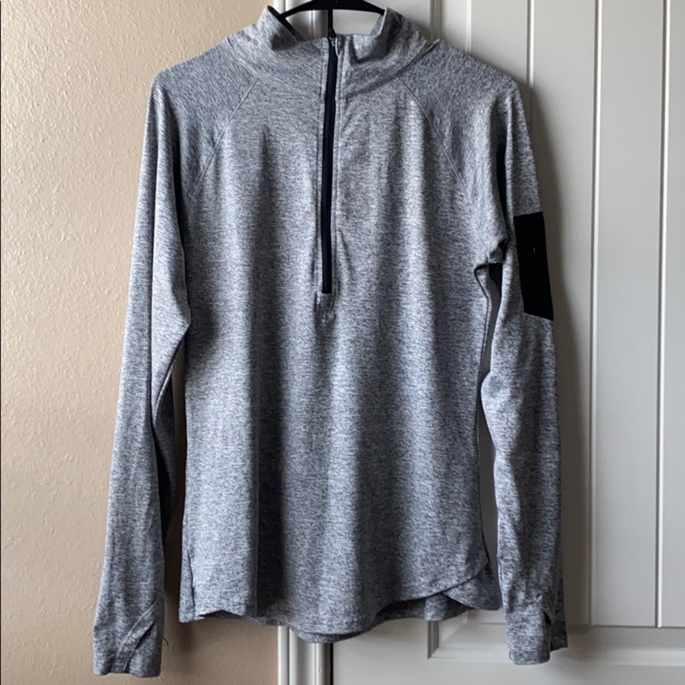 GREY FITTED RUNNING JACKET